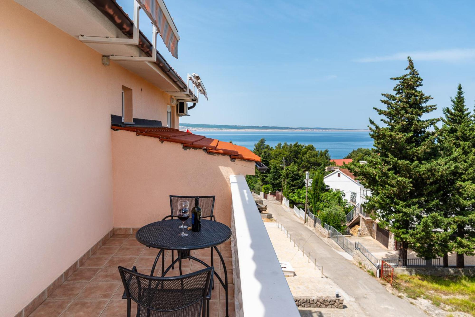 Apartments Prkacin 2 Стариград-Пакленица Екстериор снимка