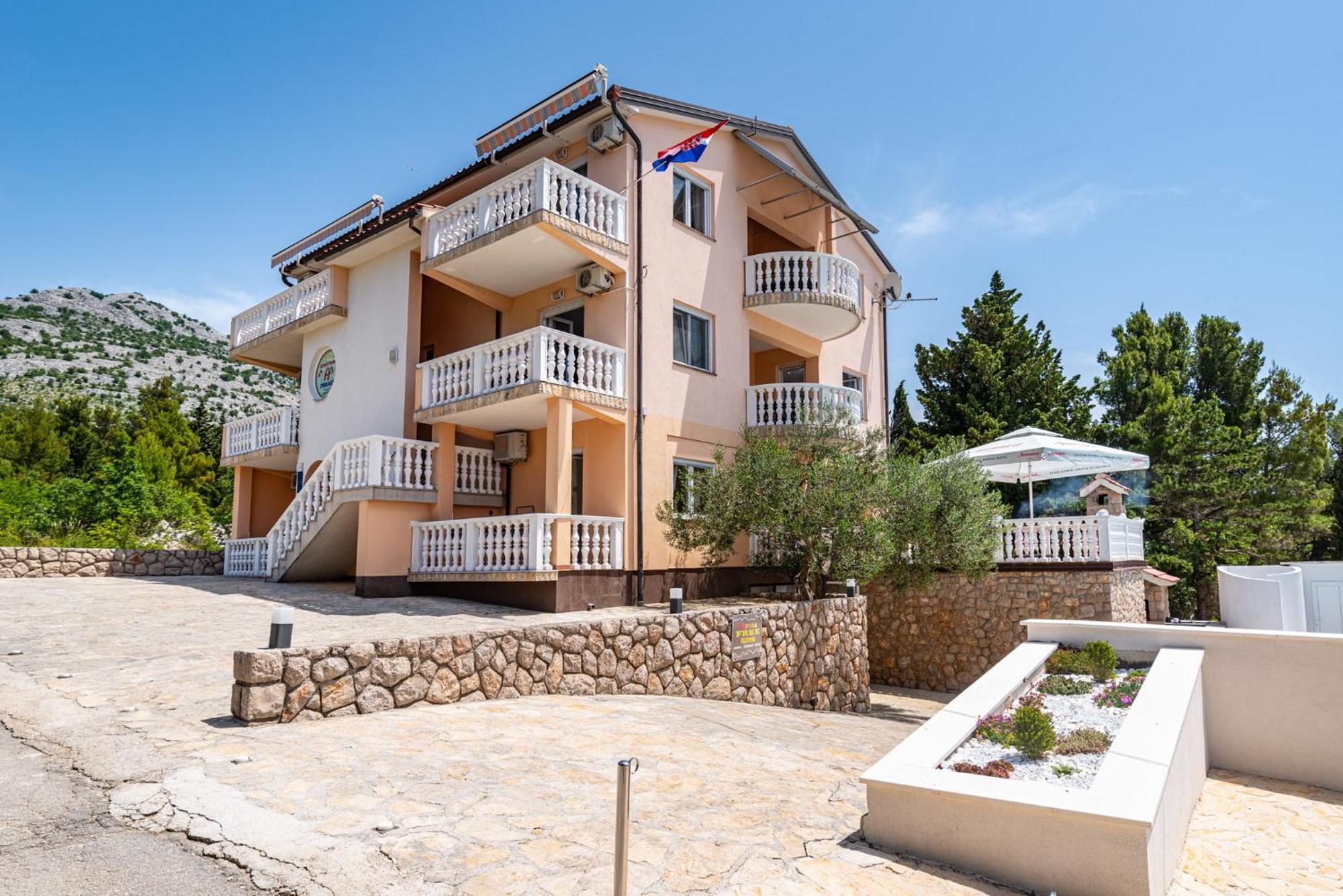 Apartments Prkacin 2 Стариград-Пакленица Екстериор снимка
