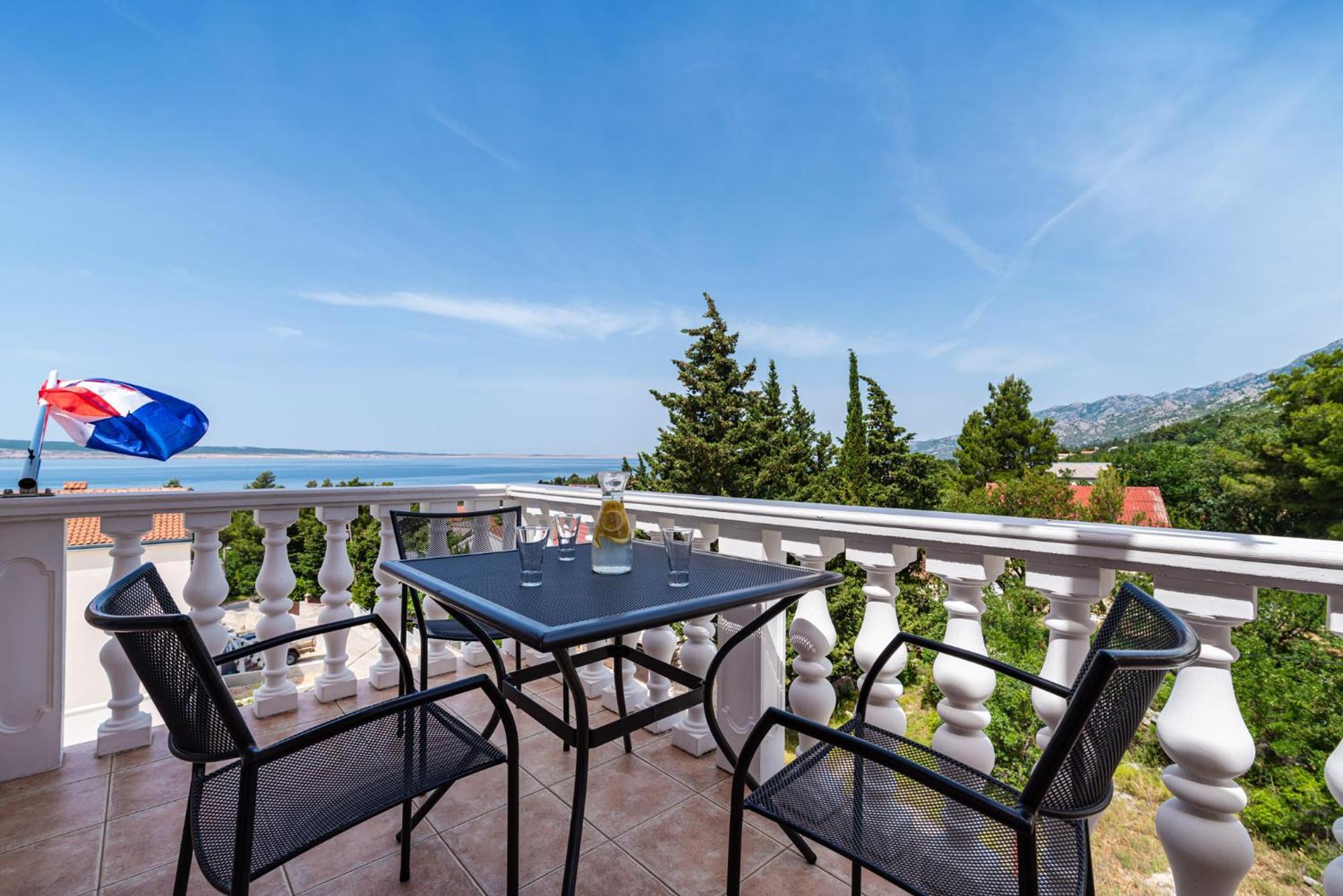 Apartments Prkacin 2 Стариград-Пакленица Екстериор снимка