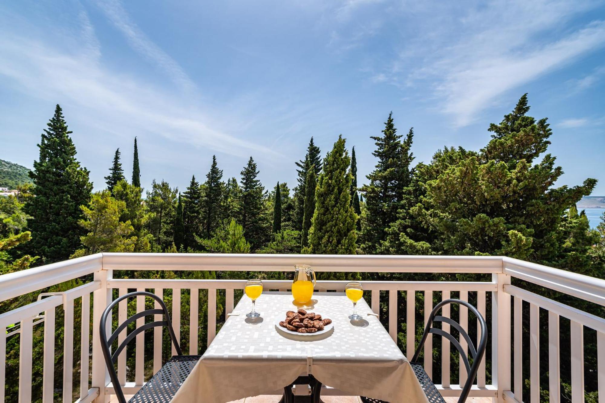 Apartments Prkacin 2 Стариград-Пакленица Екстериор снимка