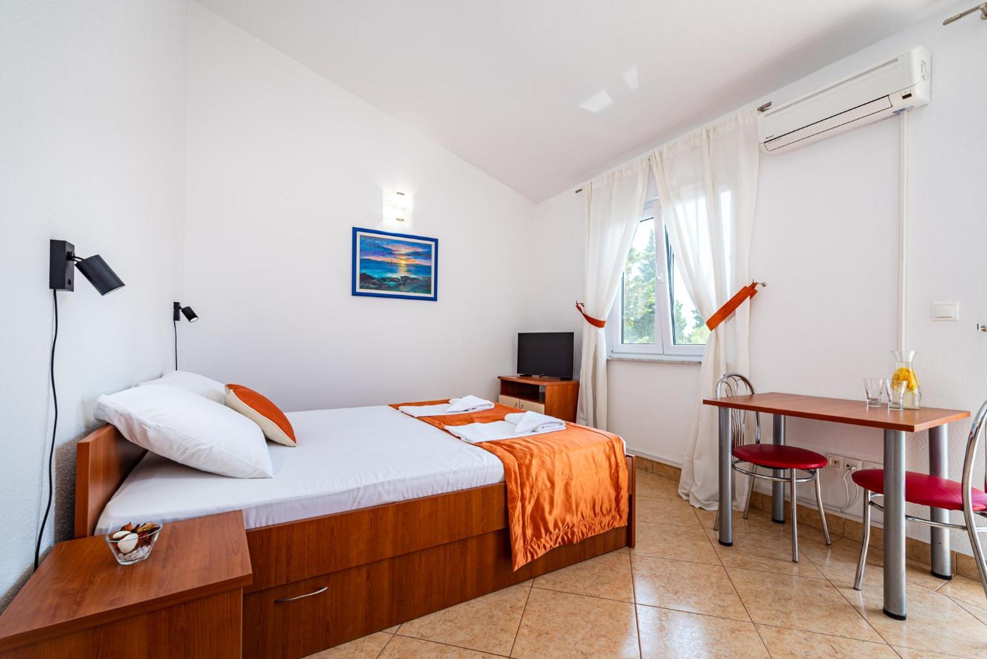 Apartments Prkacin 2 Стариград-Пакленица Екстериор снимка