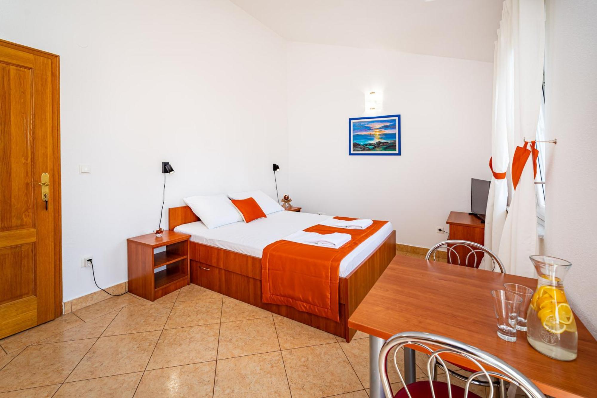 Apartments Prkacin 2 Стариград-Пакленица Екстериор снимка