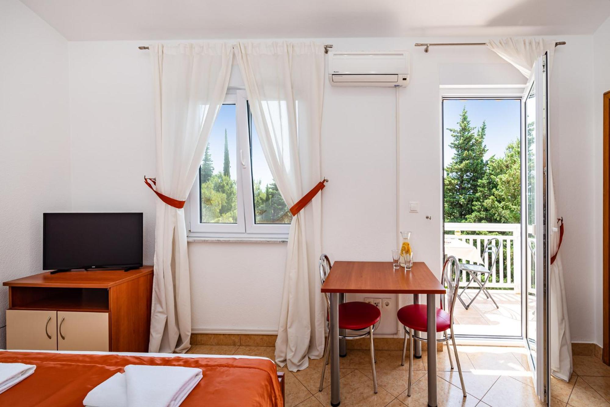 Apartments Prkacin 2 Стариград-Пакленица Екстериор снимка