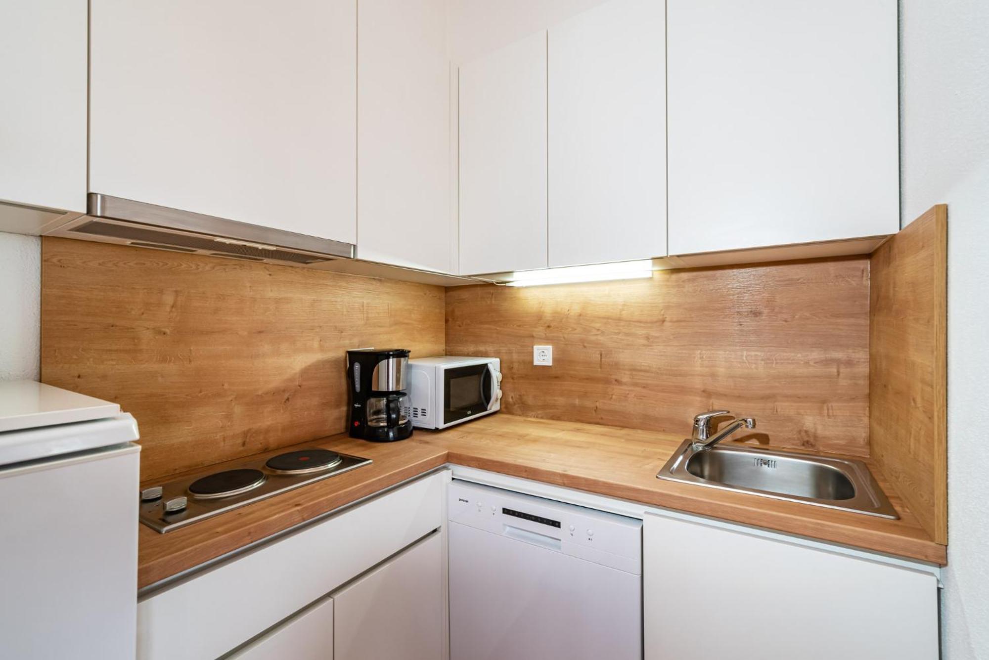 Apartments Prkacin 2 Стариград-Пакленица Екстериор снимка