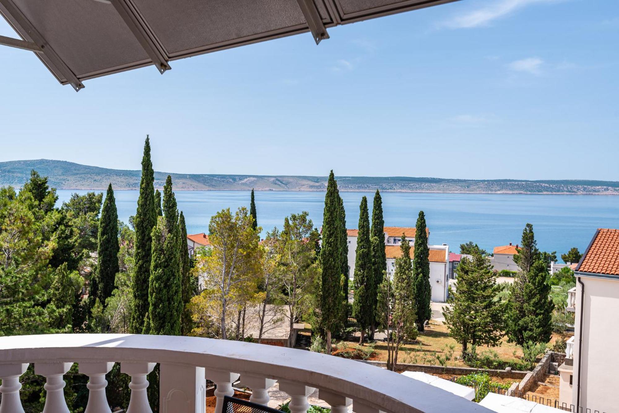 Apartments Prkacin 2 Стариград-Пакленица Екстериор снимка